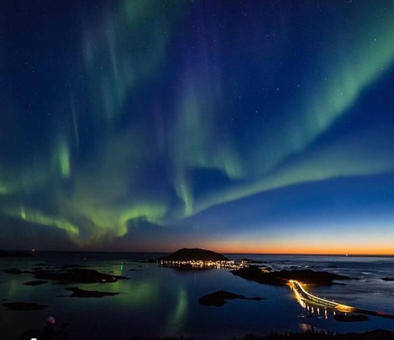 Cabin Aurora Borealis Соммарьой Екстер'єр фото